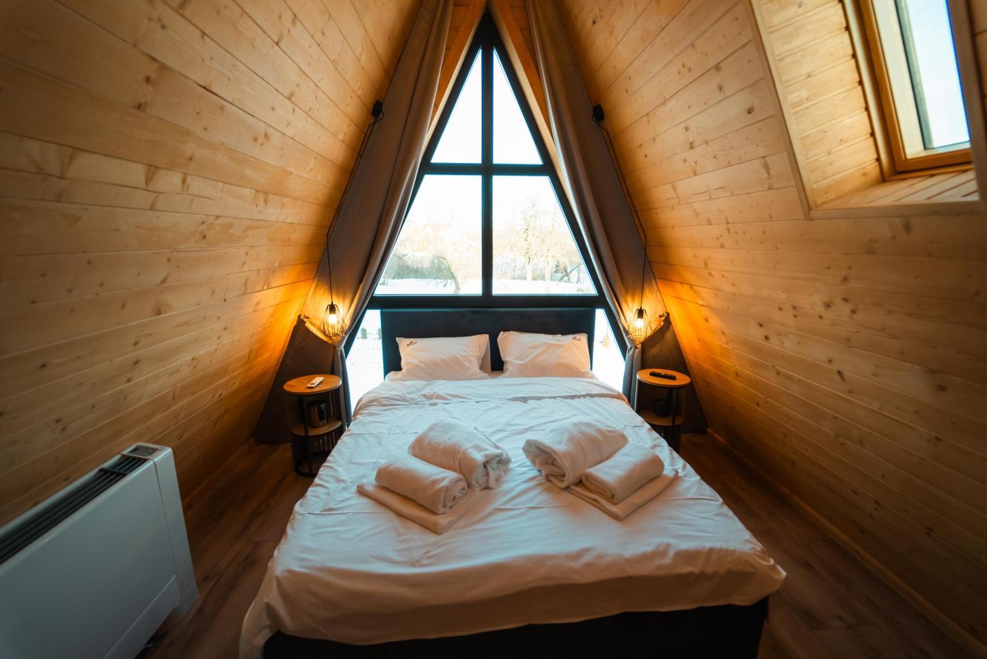 Vino Chalets Bran Sohodol  Esterno foto